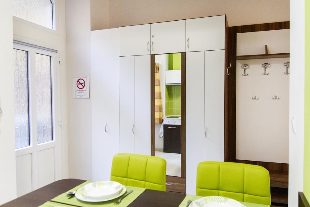 Eoetvoes Apartman Budapest Værelse billede