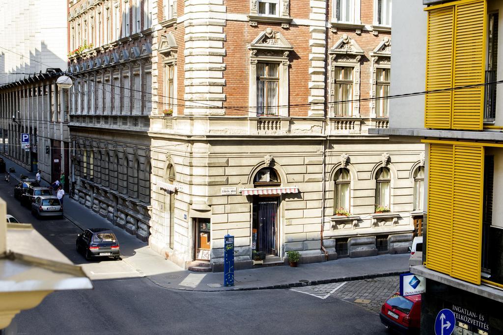 Eoetvoes Apartman Budapest Værelse billede