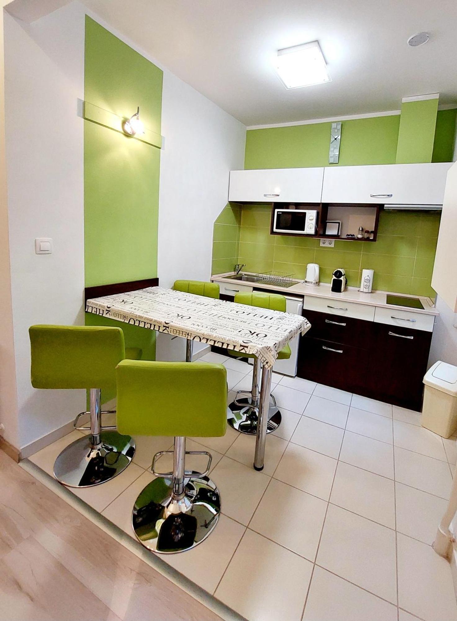 Eoetvoes Apartman Budapest Eksteriør billede