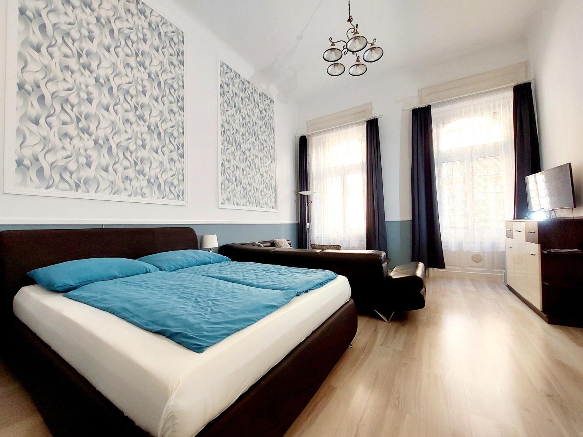 Eoetvoes Apartman Budapest Eksteriør billede